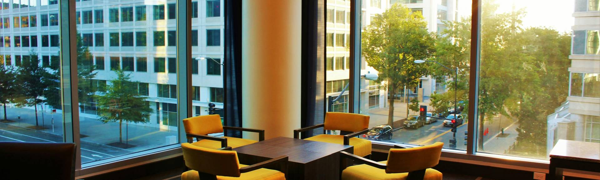 Moquette autocollante, vraiment une bonne idée ?