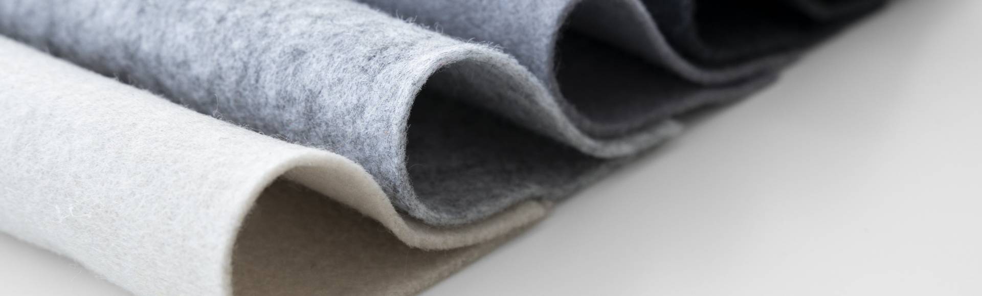 Moquette haut de gamme ou entrée de gamme : quelles différences ?